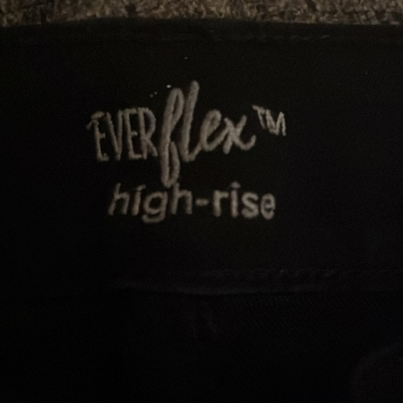 NWT Maurice’s brand black jeans - Picture 5 of 8